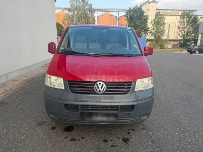 Gebraucht VW T5 102 PS (75 kW) 2008 Rot Van