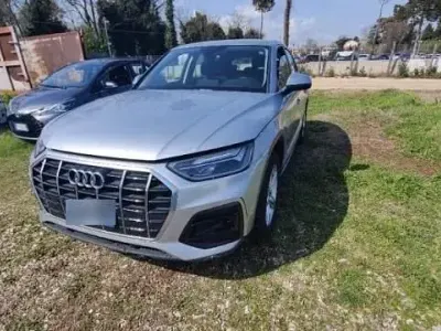 Gebraucht Audi Q5 Sportback Advanced 163 PS (119 kW) 2022 Florettsilber metallic SUV