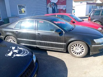Gebraucht VW Phaeton 241 PS (177 kW) 2004 Schwarz Limousine