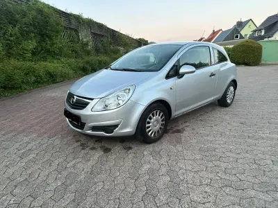 Używany Opel Corsa 80 KM (58 kW) 2009 Hatchback