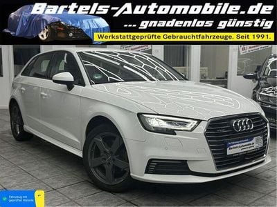 Weiß Gebraucht 2017 Audi e-tron Advanced SUV | 15.900 € (Guter Preis)
