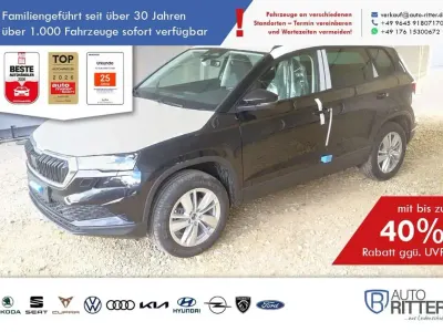 Neu Skoda Karoq Selection 150 PS (110 kW) 2026 Schwarz SUV