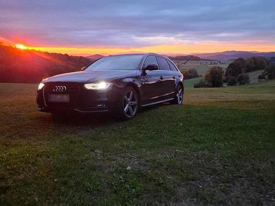 Gebraucht Audi A4 S-Line 177 PS (130 kW) 2015 Schwarz Kombi
