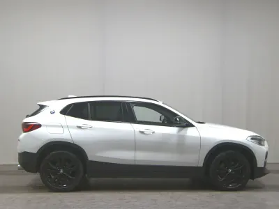 Używany BMW X2 Advantage 190 KM (139 kW) 2020 Biały SUV