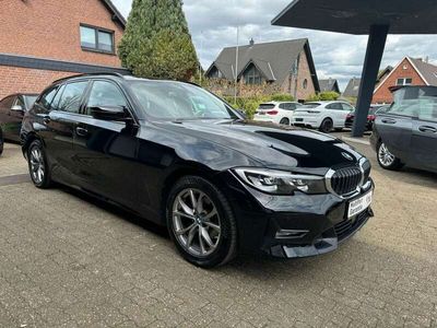 gebraucht BMW 320 d T Aut. Sport Line Pano Kamera AHK LED