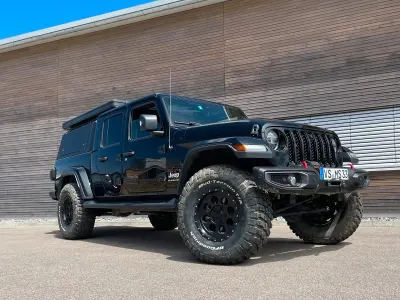 Gebraucht Jeep Gladiator 264 PS (194 kW) 2022 Schwarz Pickup