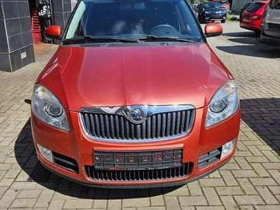 Gebraucht Skoda Fabia Style 105 PS (77 kW) 2009 Orangetangerine metallic Kleinwagen