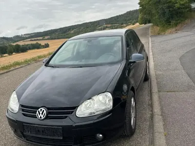 Gebraucht VW Golf VI 118 PS (86 kW) 2008 Schwarz Kleinwagen