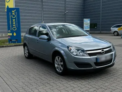 Gebraucht Opel Astra 140 PS (102 kW) 2006 Kleinwagen