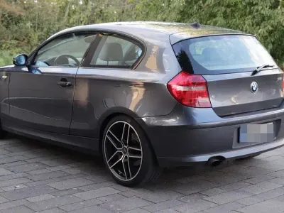 Gebraucht BMW 118 Performance 143 PS (105 kW) 2007 Grau Kleinwagen