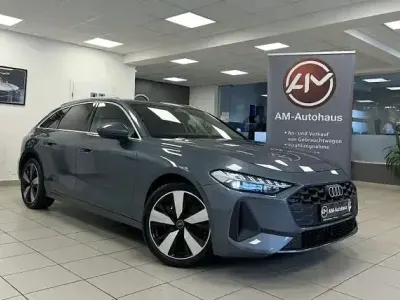 Gebraucht Audi A5 Sport 204 PS (150 kW) 2025 Blau Kombi