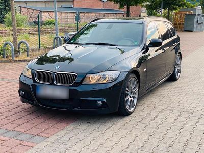 Gebraucht BMW 320 M Sport 184 PS (135 kW) 2011 Schwarz Kombi