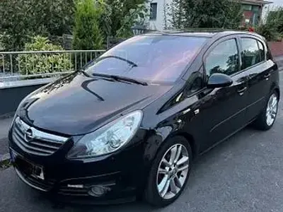 Używany Opel Corsa Color Edition 101 KM (74 kW) 2010 Czarny Hatchback
