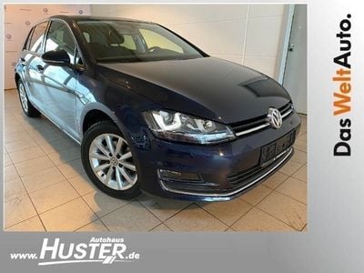Gebraucht VW Golf VII LOUNGE 110 PS (80 kW) 2015 Blau metallic Limousine