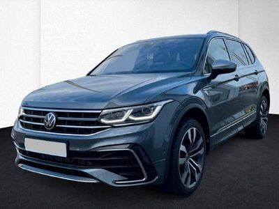 Grau Gebraucht 2024 VW Tiguan Allspace R-line SUV | 39.950 € (Fairer Preis)