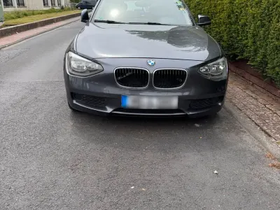 Gebraucht BMW 116 2011 Grau Kleinwagen