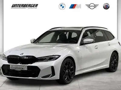 Usata BMW 330 Comfort Edition 286 CV (210 kW) 2025 Bianco Station wagon