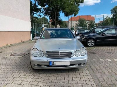 Mercedes C180