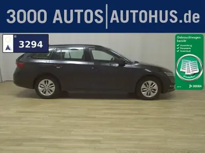Używany Skoda Octavia Ambition 116 KM (85 kW) 2022 Czarny Kombi