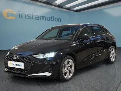 Gebraucht Audi A3 Sportback 116 PS (85 kW) 2025 Schwarz Kleinwagen