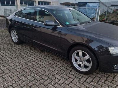 Gebraucht Audi A5 Sport 170 PS (125 kW) 2011 Grau Coupé
