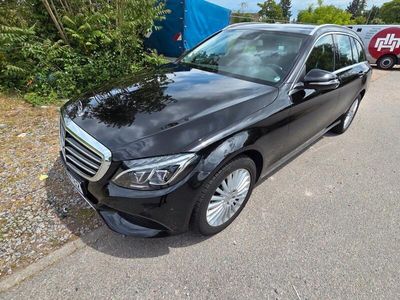 Mercedes 220