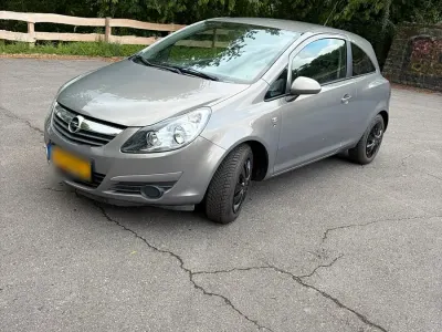 Używany Opel Corsa 102 KM (75 kW) 2010 Szary Hatchback