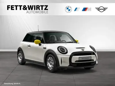 Gebraucht Mini Cooper SE 135 kW (184 PS) 2023 Nanuq white Kleinwagen