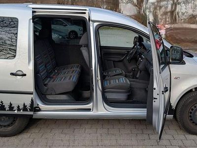 Gebraucht VW Caddy 75 PS (55 kW) 2010 Silber Van / Kleinbus