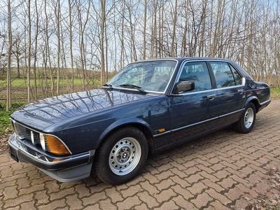 Usado BMW 732 197 HP (144 kW) 1986 Azul Sedan