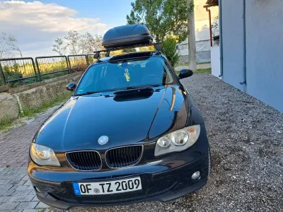 Gebraucht BMW 118 143 PS (105 kW) 2007 Schwarz Kleinwagen