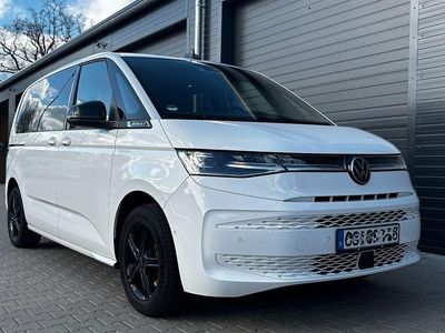 Gebraucht VW Multivan Life 150 PS (110 kW) 2024 Weiß Van