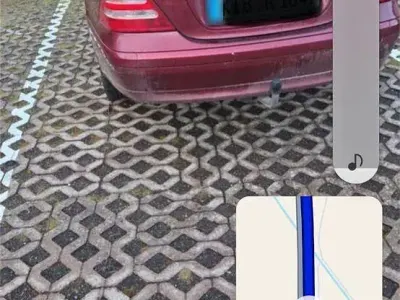Second-hand Mercedes 200 170 CP (125 kW) 2000 Roșu Berlinǎ