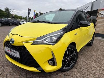 Gebraucht Toyota Yaris Hybrid Basis 101 PS (74 kW) 2017 Gelb Kleinwagen