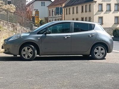 Gebraucht Nissan Leaf 73 kW (100 PS) 2013 Grau Kleinwagen