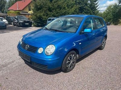 Blau Gebraucht 2005 VW Polo Cricket Kleinwagen | 2.990 € (Fairer Preis)