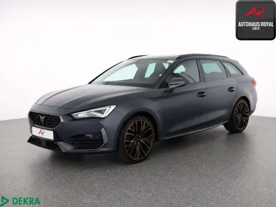 Gebraucht Cupra Leon VZ 245 PS (180 kW) 2022 Magnetic tech mattgrau Kombi
