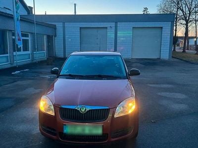 Orange Gebraucht 2009 Skoda Fabia Kleinwagen | 2.850 € (Fairer Preis)