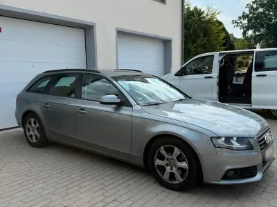 Gebraucht Audi A4 136 PS (100 kW) 2012 Grau Kombi
