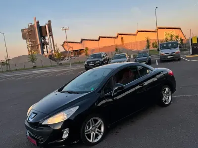 Gebraucht Peugeot 308 CC 140 PS (102 kW) 2010 Schwarz Cabrio
