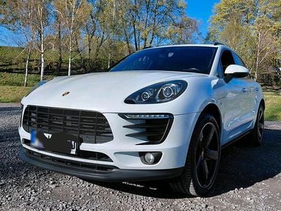 Gebraucht Porsche Macan S 258 PS (189 kW) 2016 Weiß SUV