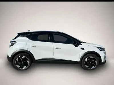Gebraucht Renault Captur Techno 158 PS (116 kW) 2025 Manufacturer SUV