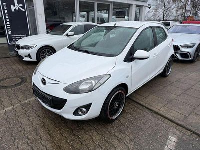 Gebraucht Mazda 2 Active 84 PS (61 kW) 2011 Weiß Kleinwagen