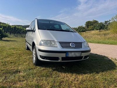 VW Sharan