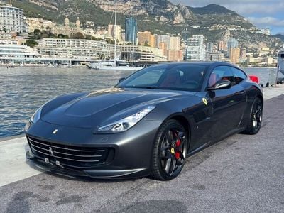 Grau Gebraucht 2019 Ferrari GTC4Lusso Kombi | 185.000 €
