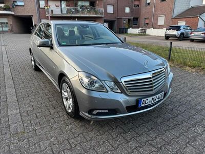 Mercedes E220