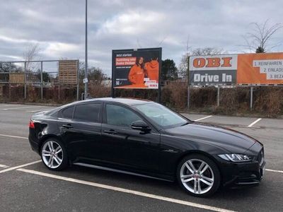 gebraucht Jaguar XE 20d 180PS Ingenium Edition Automatik Inge...