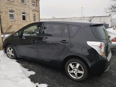 Gebraucht Toyota Verso 112 PS (82 kW) 2015 Schwarz Van / Kleinbus