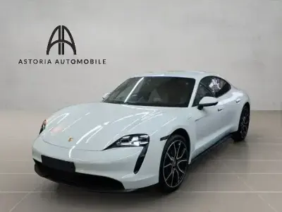 Gebraucht Porsche Taycan 300 kW (408 PS) 2023 Weiß Limousine