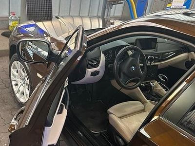 Gebraucht BMW X1 Sport Line 143 PS (105 kW) 2010 Braun SUV